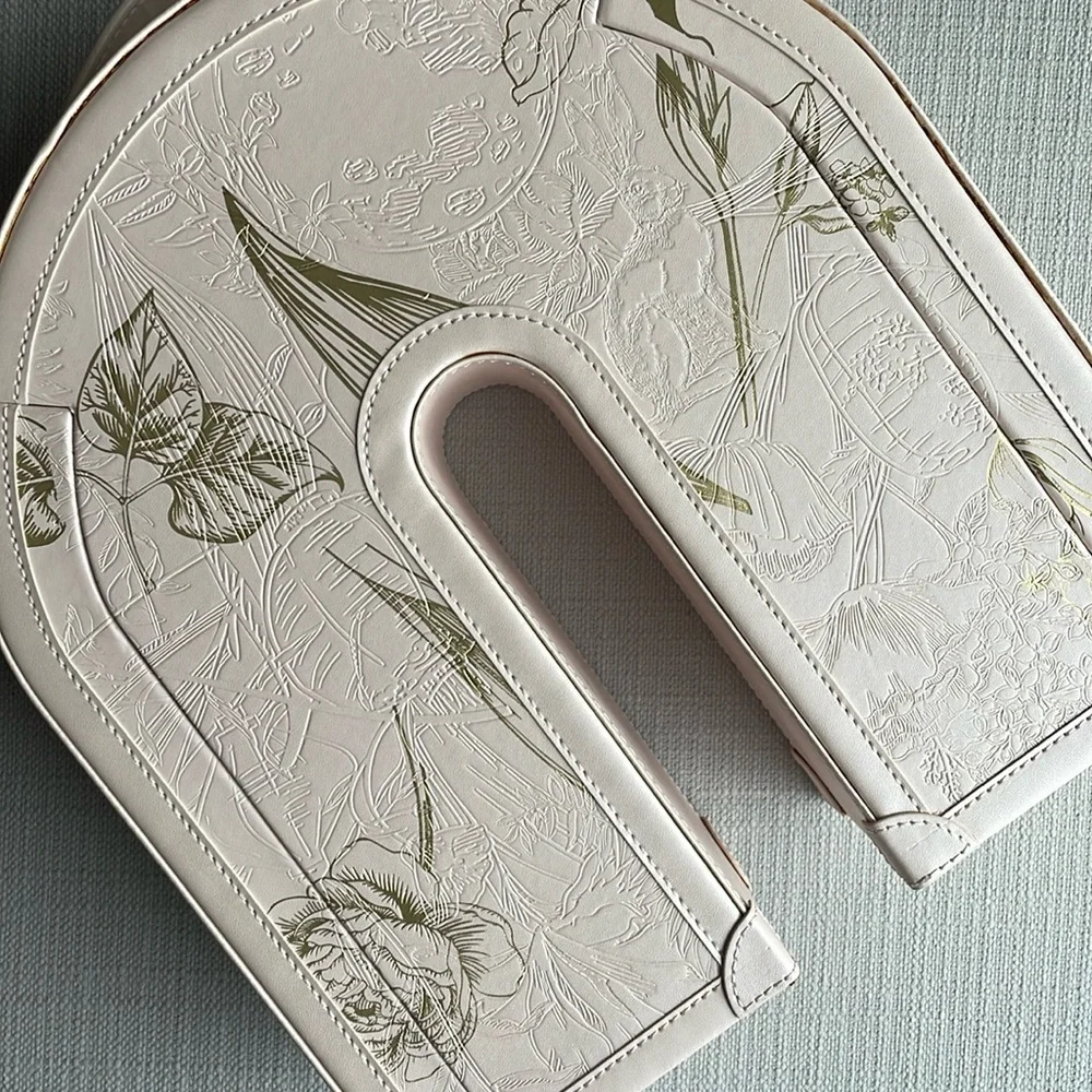 Lady M limited edition Elegant Jewelry Organizer